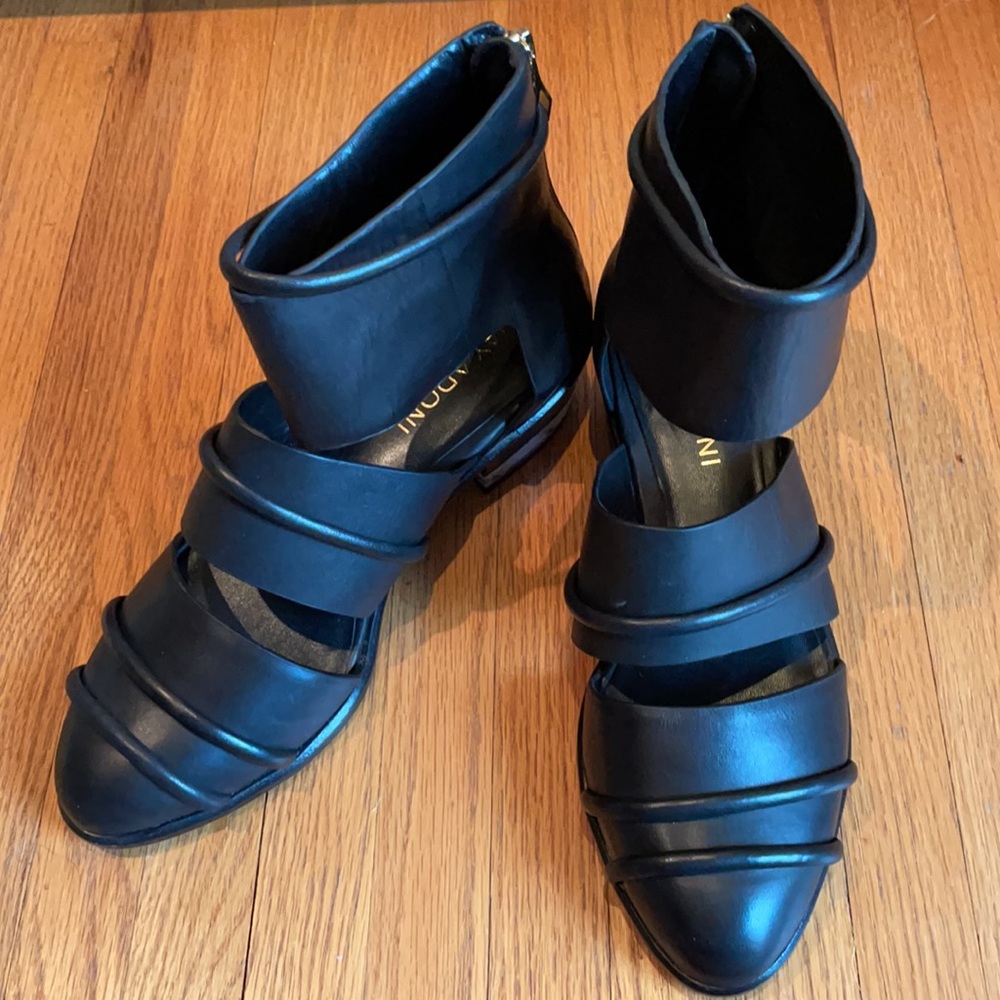 Elegant Black Sandals